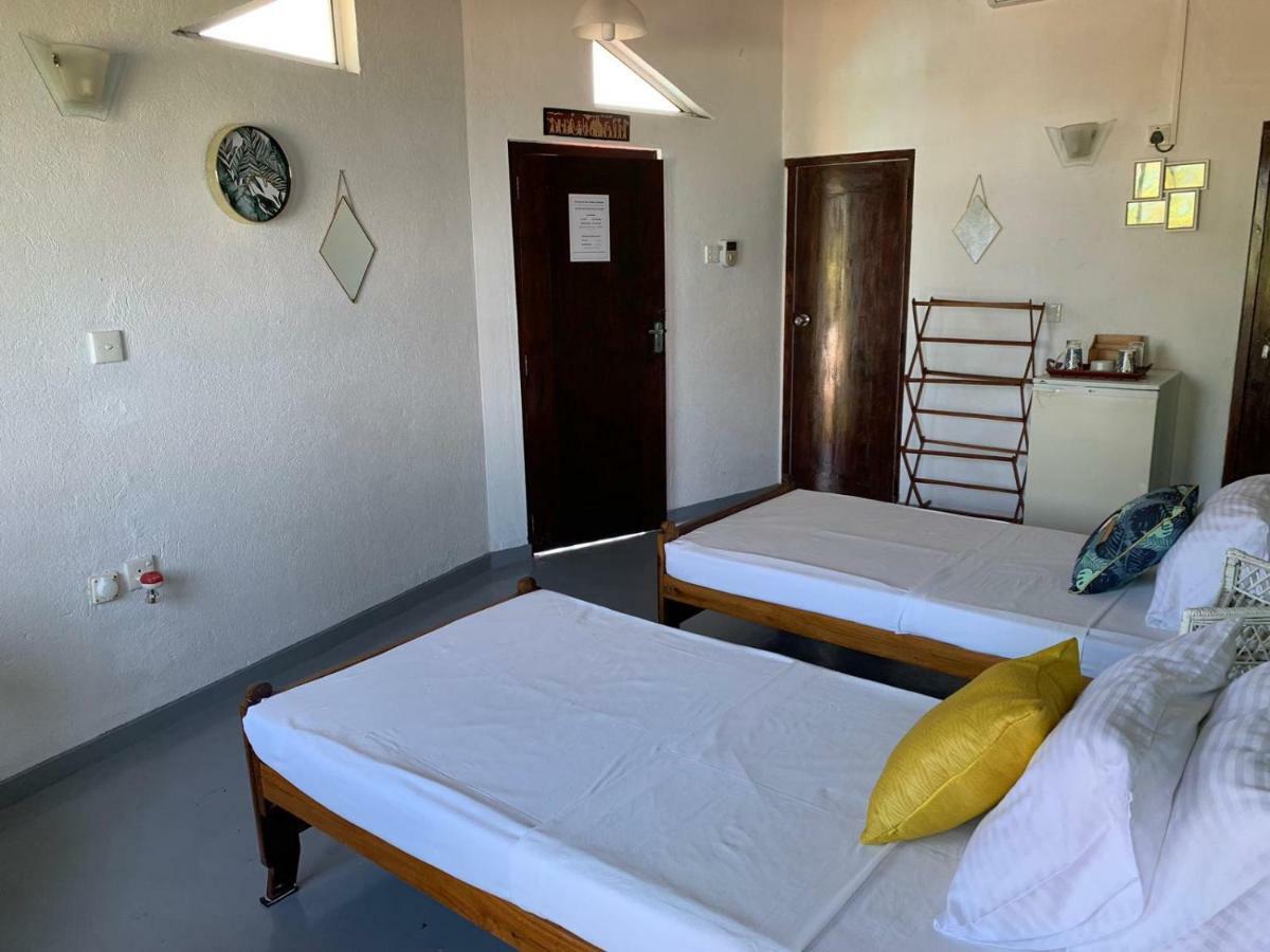 Airy Dale Villa And Guesthouse Ambalangoda  Dış mekan fotoğraf