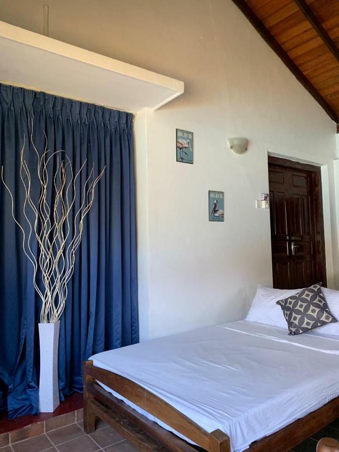 Airy Dale Villa And Guesthouse Ambalangoda  Dış mekan fotoğraf